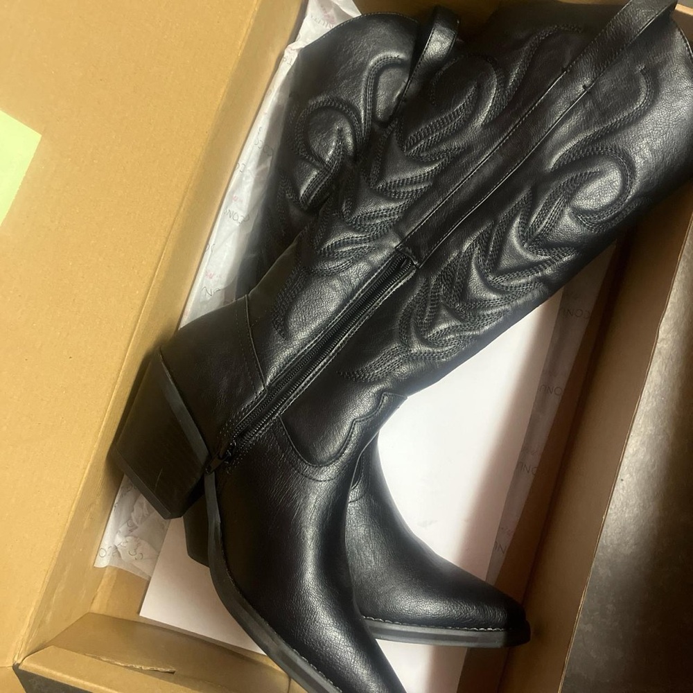 Matisse Black Heeled Boots Sleek and Stylish